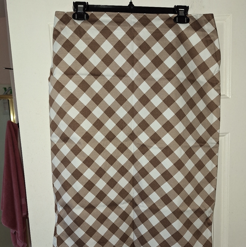 New York and Company Skirt - Picture 5 of 7